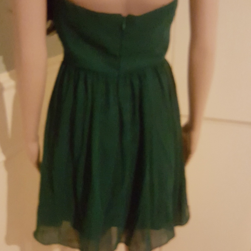 PARTY DRESS!! - Picture 4 of 7